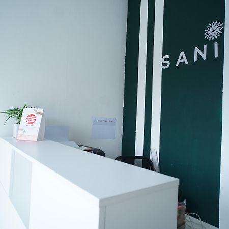 Reddoorz At Sani Guest House Balikpapan ภายนอก รูปภาพ